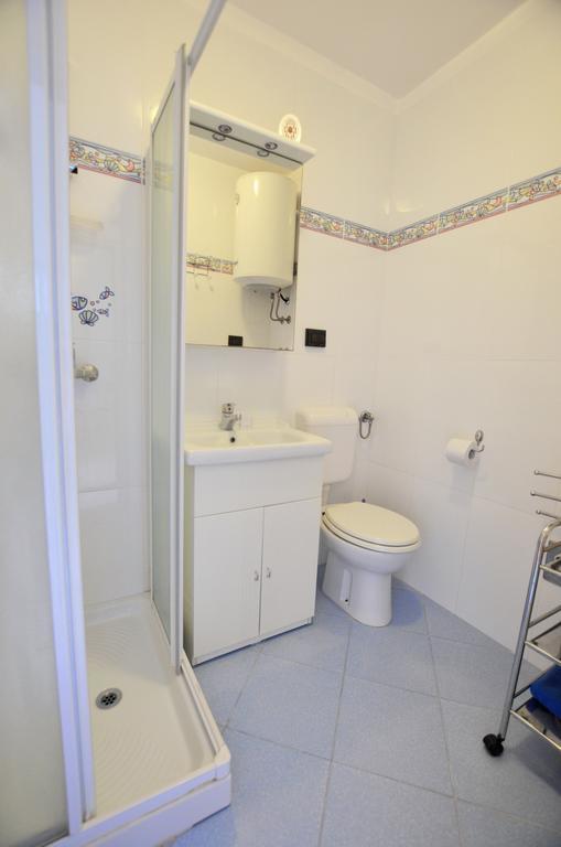 Apartments Sv. Pelegrin ウマグ エクステリア 写真